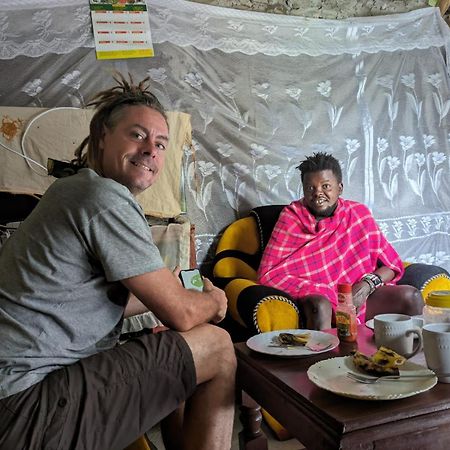 Maasai homestay camping Sekenani Bagian luar foto