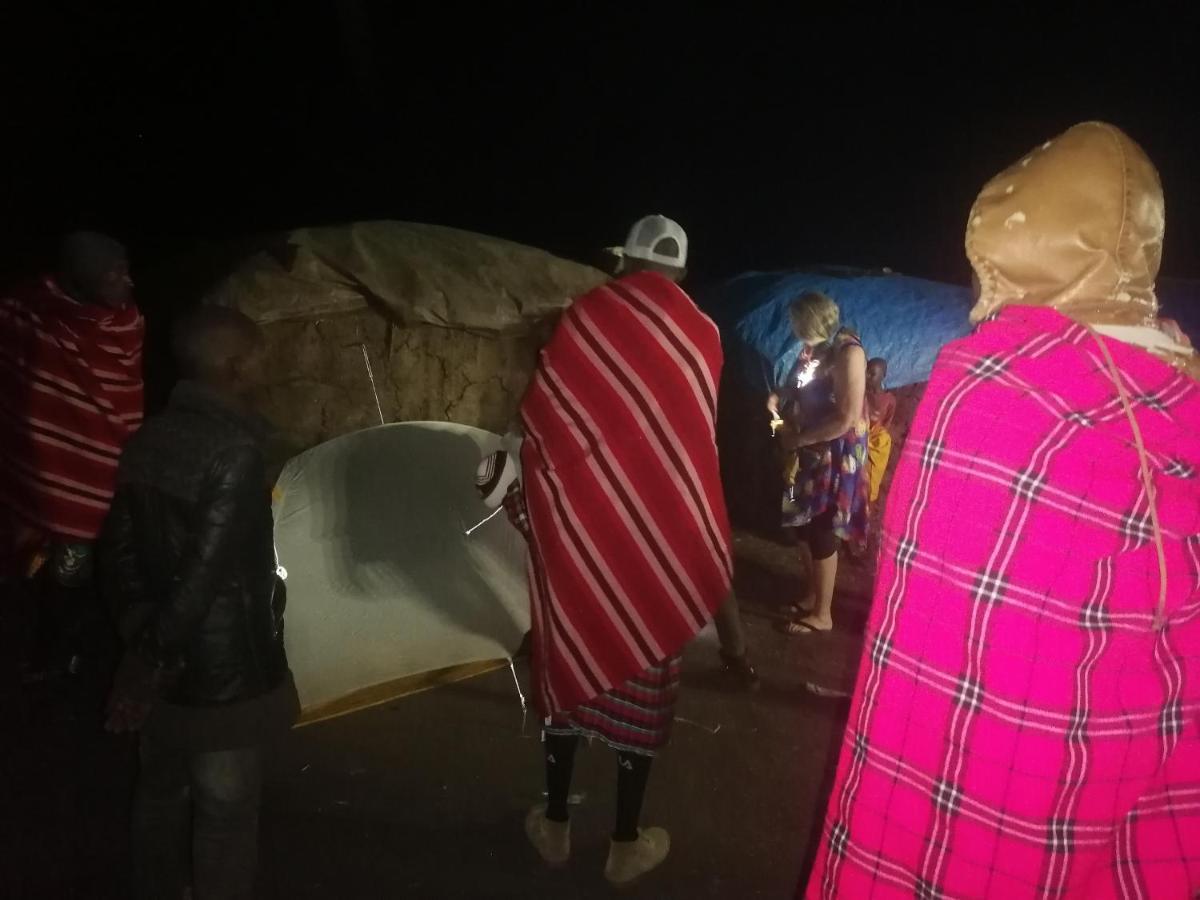 Maasai homestay camping Sekenani Bagian luar foto